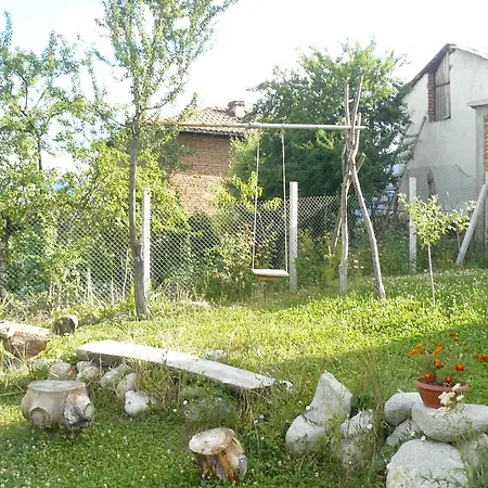 Mitinkovata House *
